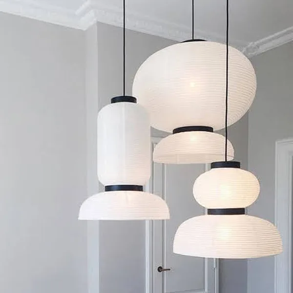 Đèn vải nhăn xếp ly trắng kem phong cách nghệ thuật trang trí phòng khách