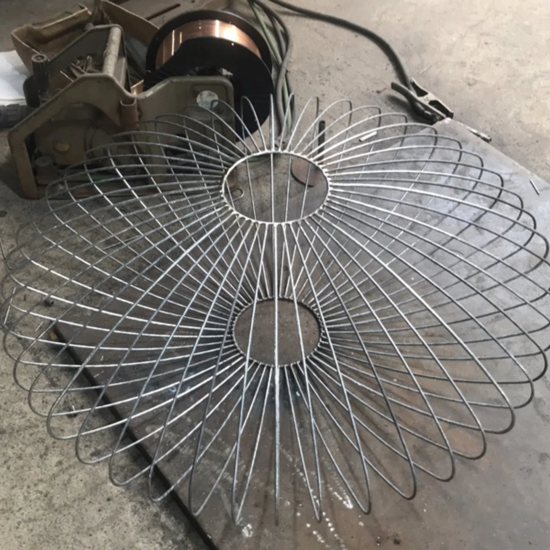Đèn vải hoa sen lá đa KH-DTR016